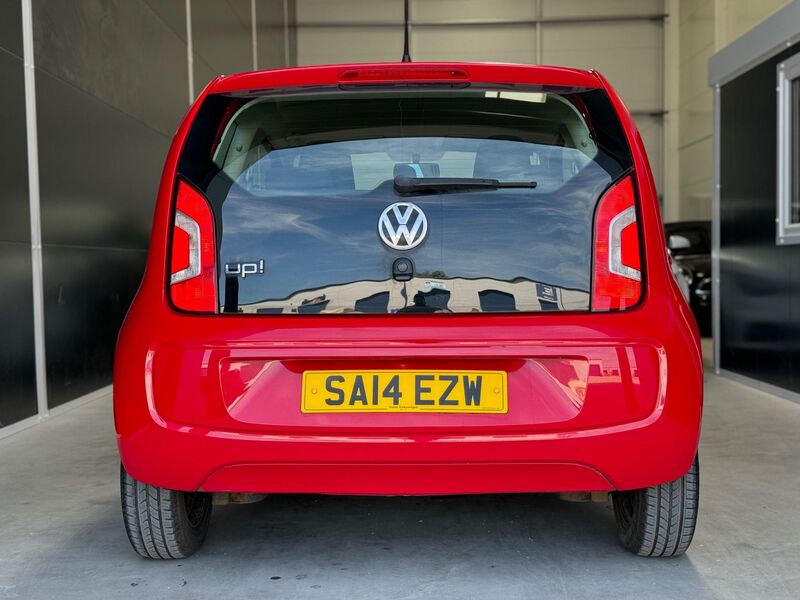 VOLKSWAGEN UP