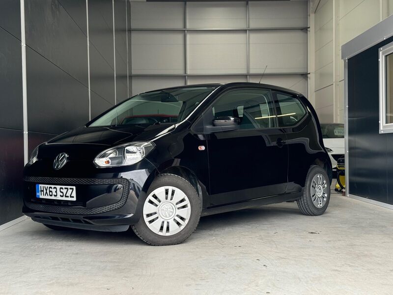 VOLKSWAGEN UP