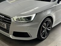 AUDI S1