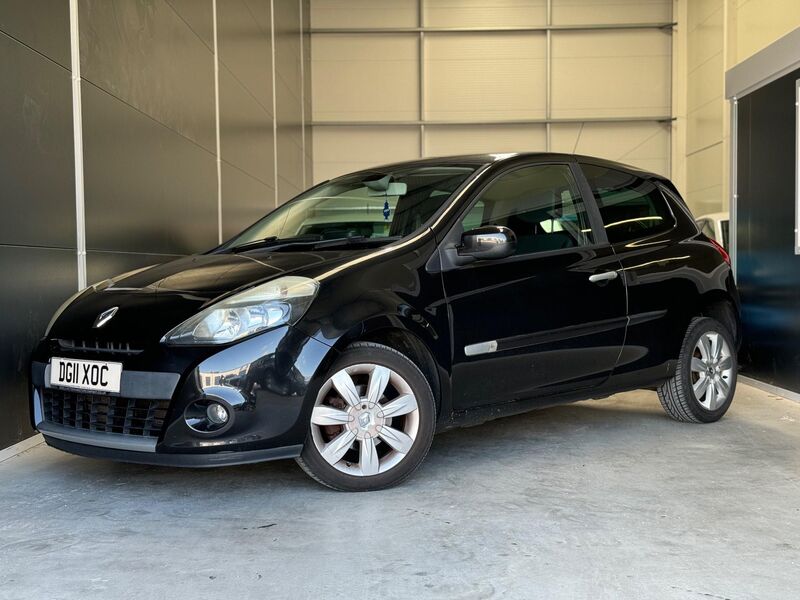 RENAULT CLIO