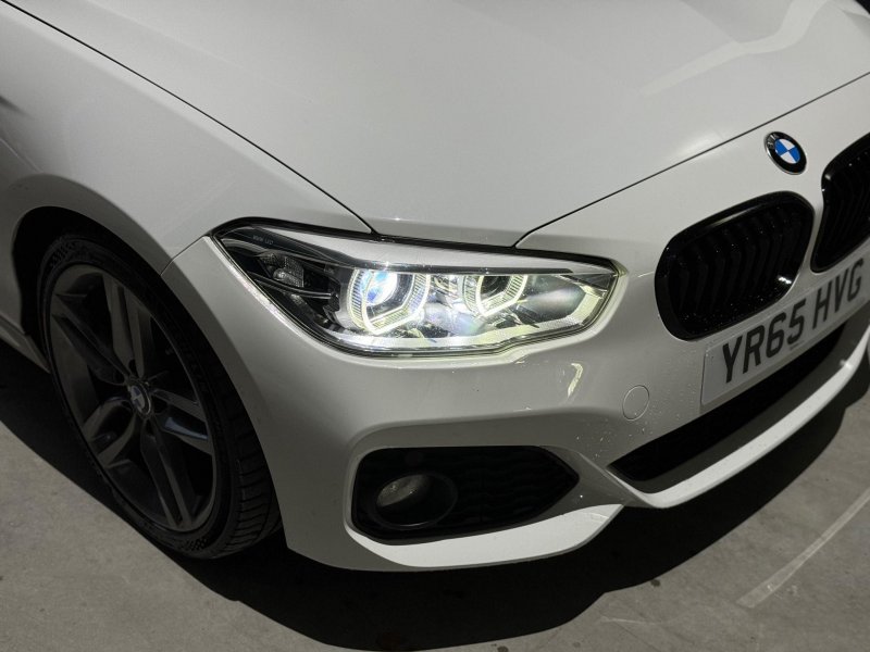 BMW 1 SERIES