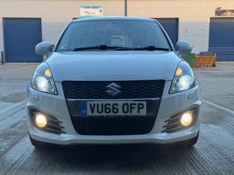 SUZUKI SWIFT