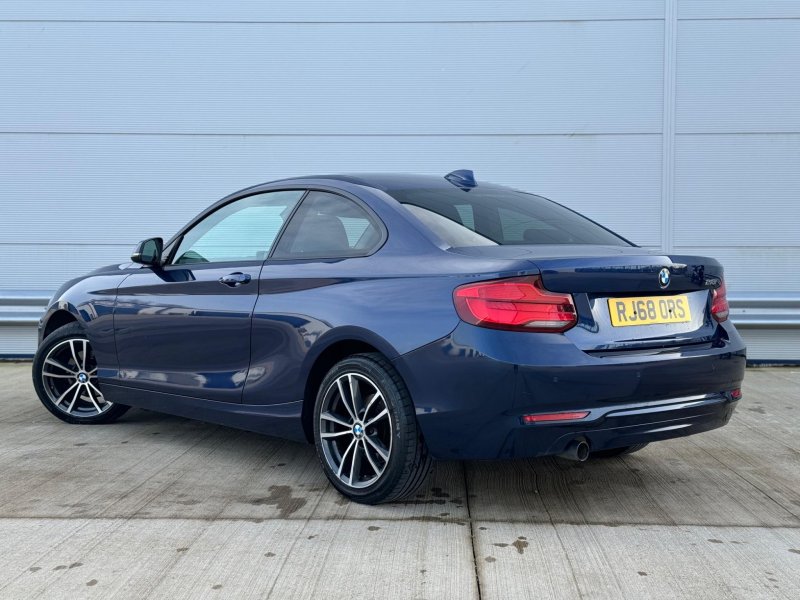 BMW 2 SERIES