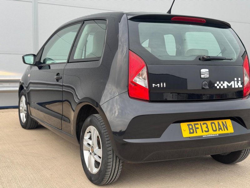 SEAT MII