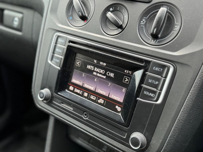 VOLKSWAGEN CADDY